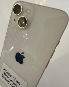 iPhone 14 wit